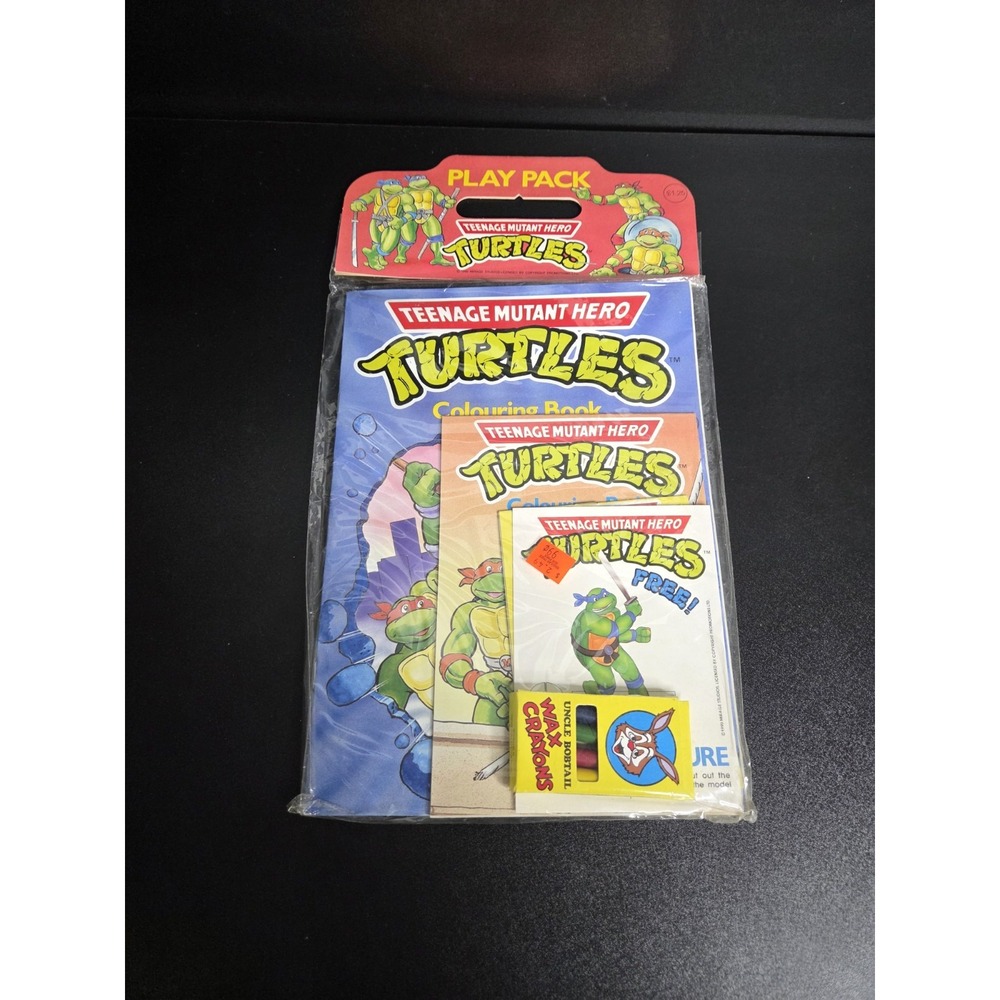 Vintage 1990 TMHT Teenage Mutant Hero Turtles Play Pack Colouring Book Sealed
